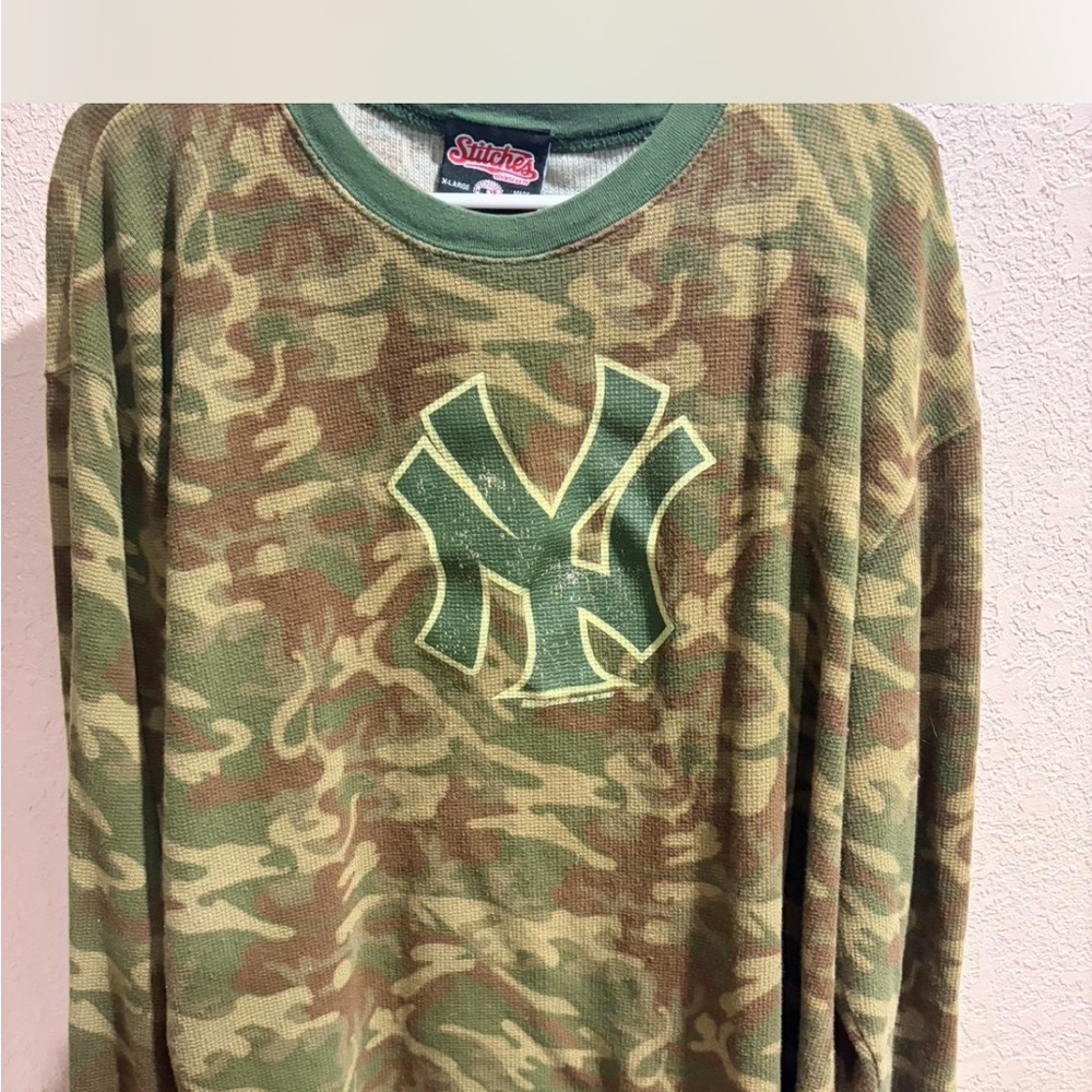Stitches Camouflage Green thermal long sleeve vintage Y2K